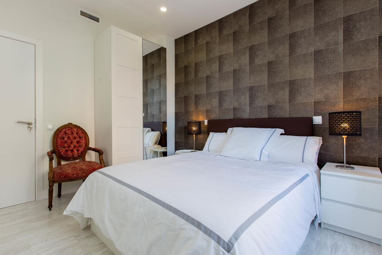 Bookinmadrid Com - Cascorro Sq 18 Pax Apartment Exterior photo