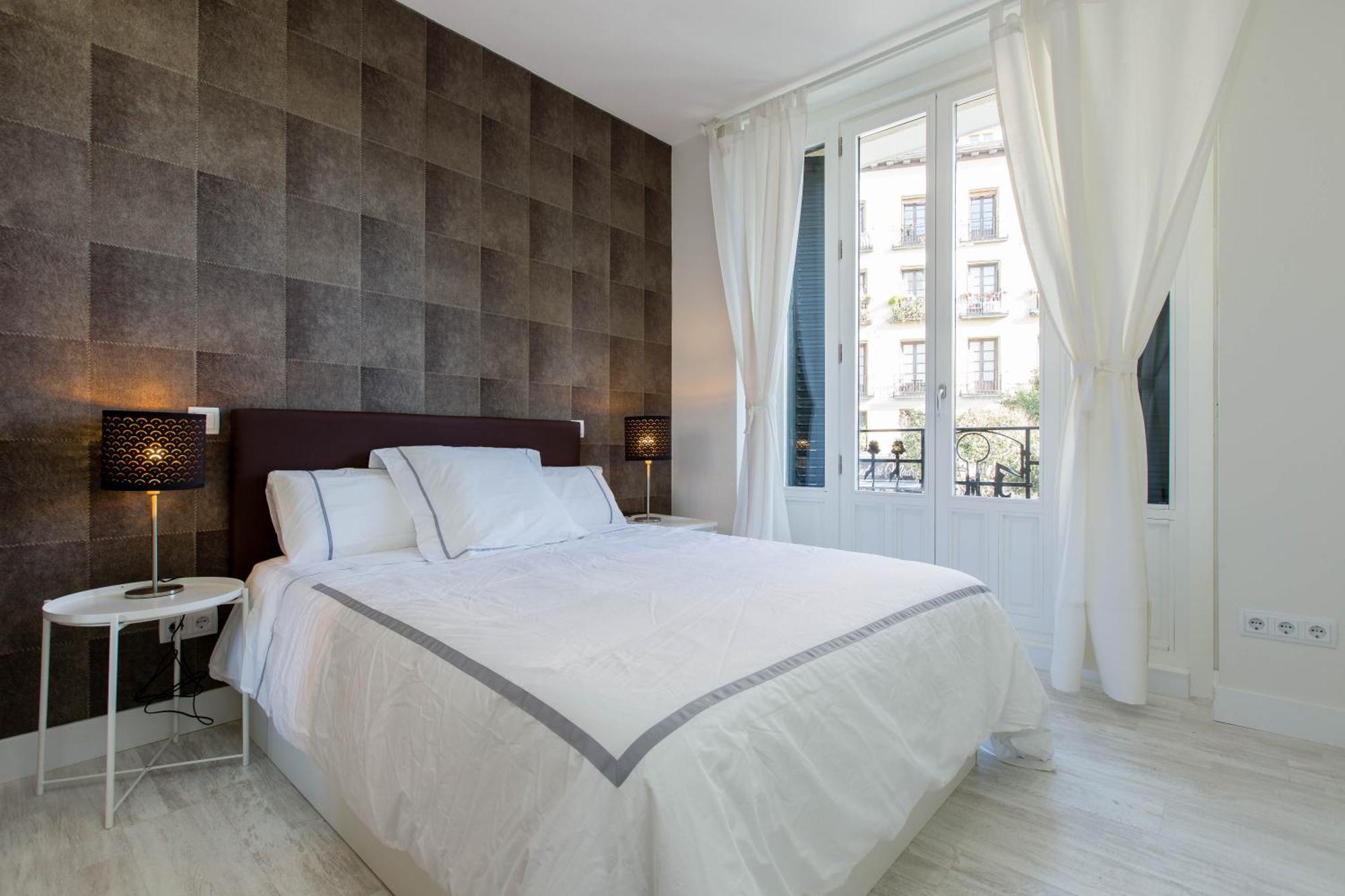 Bookinmadrid Com - Cascorro Sq 18 Pax Apartment Exterior photo