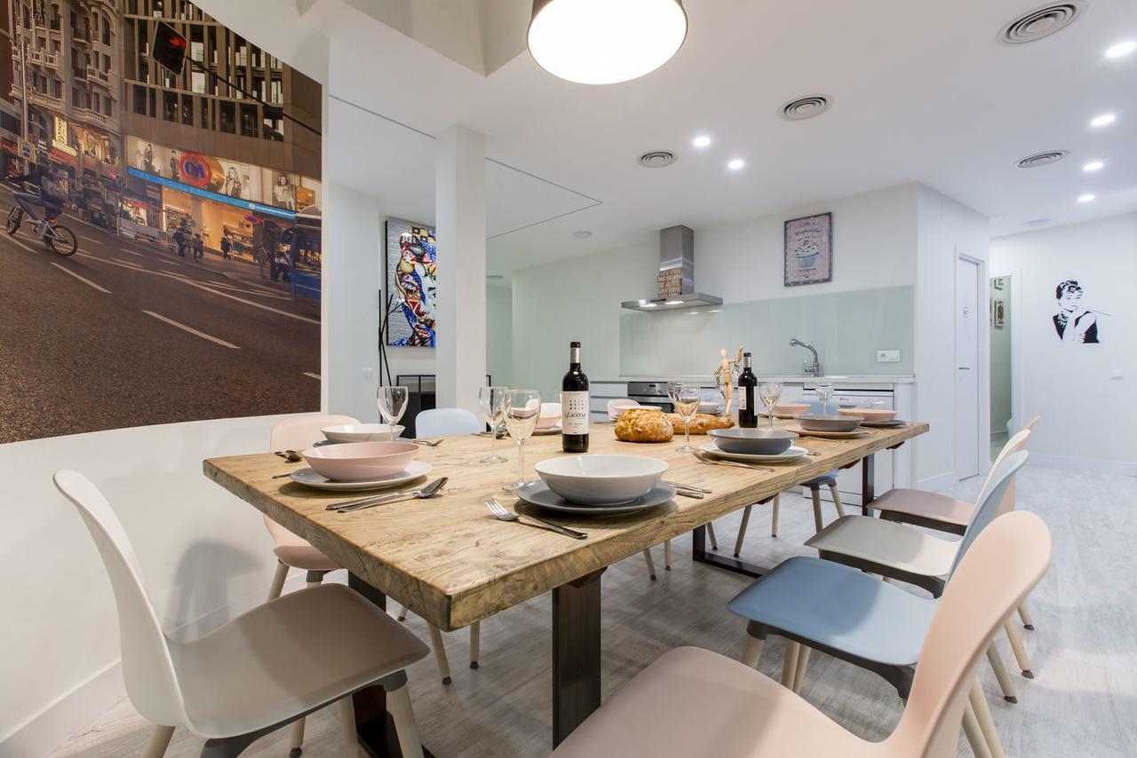Bookinmadrid Com - Cascorro Sq 18 Pax Apartment Exterior photo