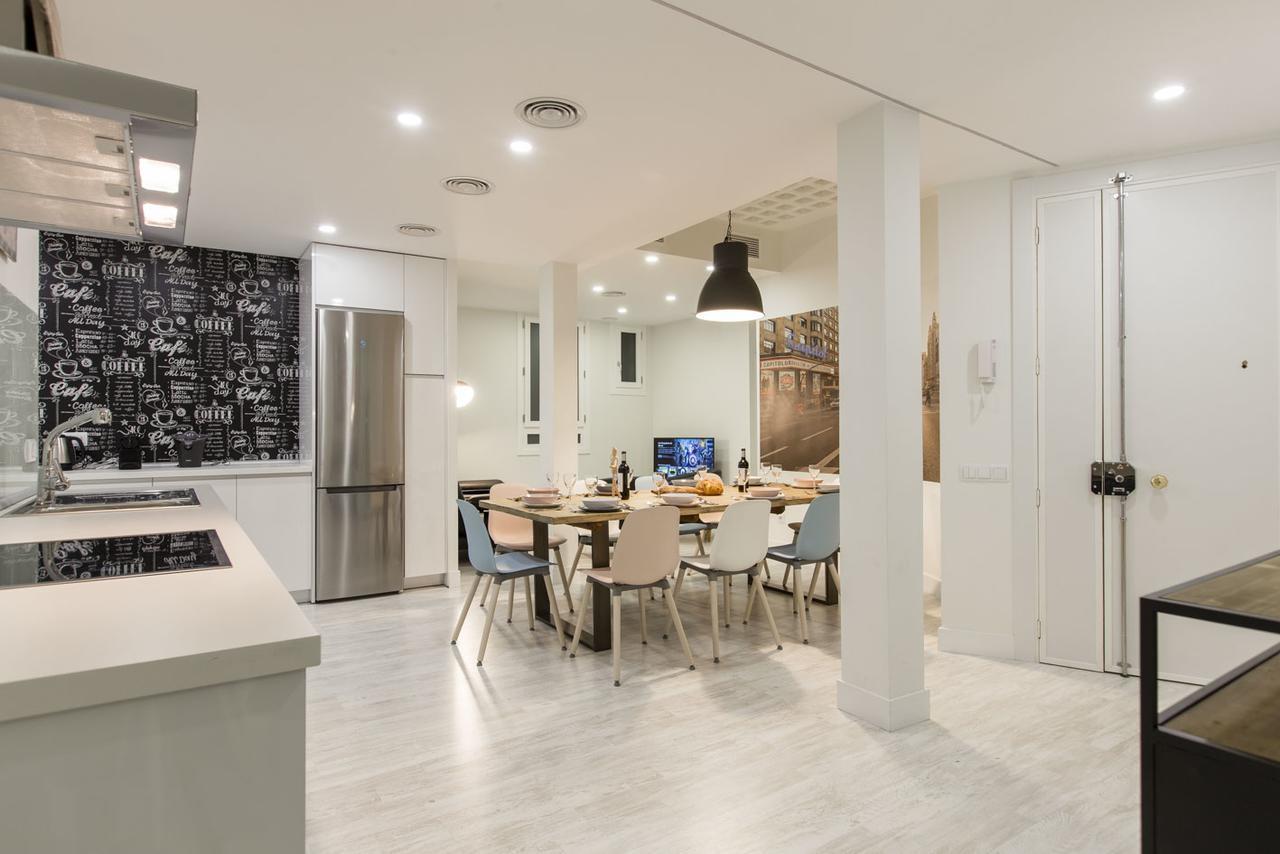 Bookinmadrid Com - Cascorro Sq 18 Pax Apartment Exterior photo
